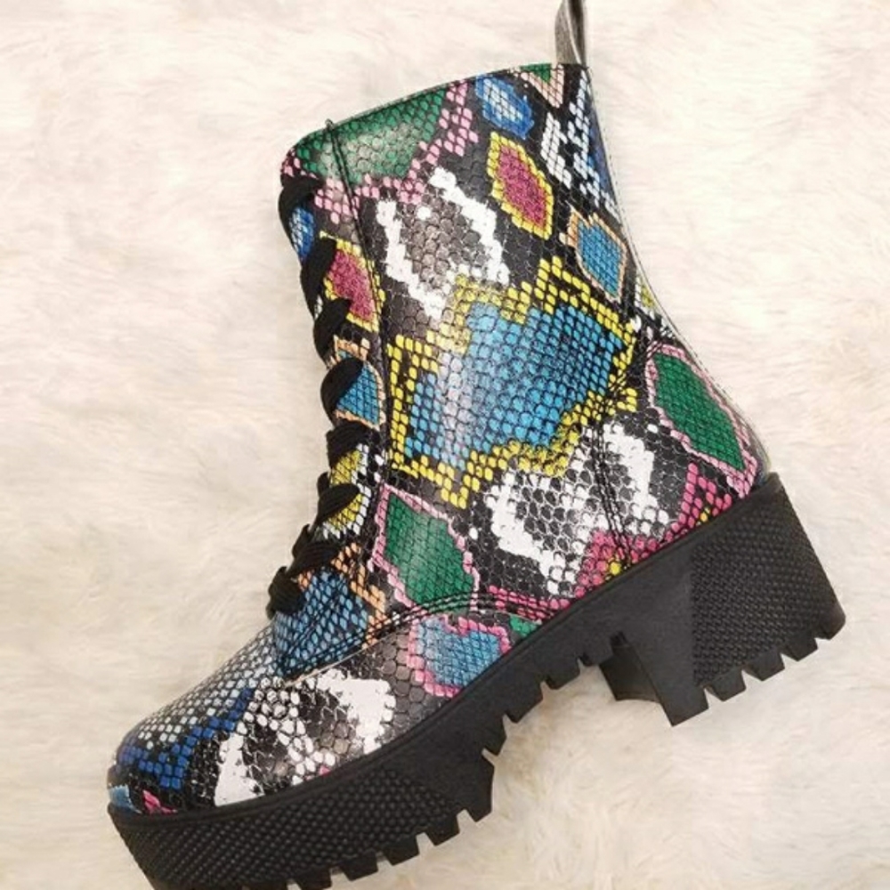 Multicolored boots